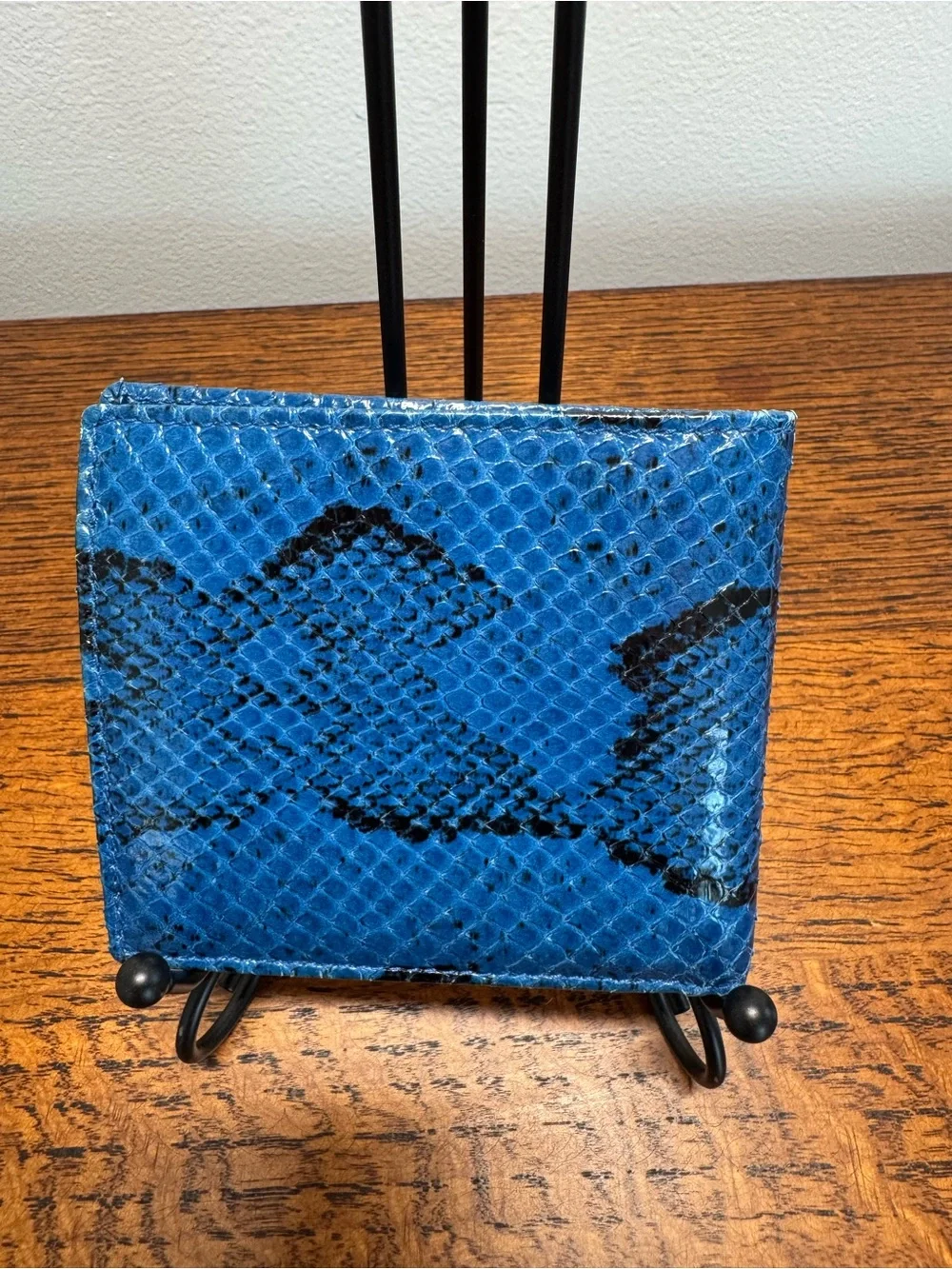 Gucci Blue Python Snakeskin Bi-Fold Card Wallet w/COA and box